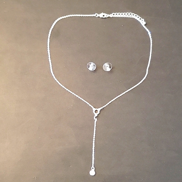NEW Dainty Silver-tone & Cubic Zirconia Dangle Necklace & Earrings Set! 16" - Picture 6 of 15